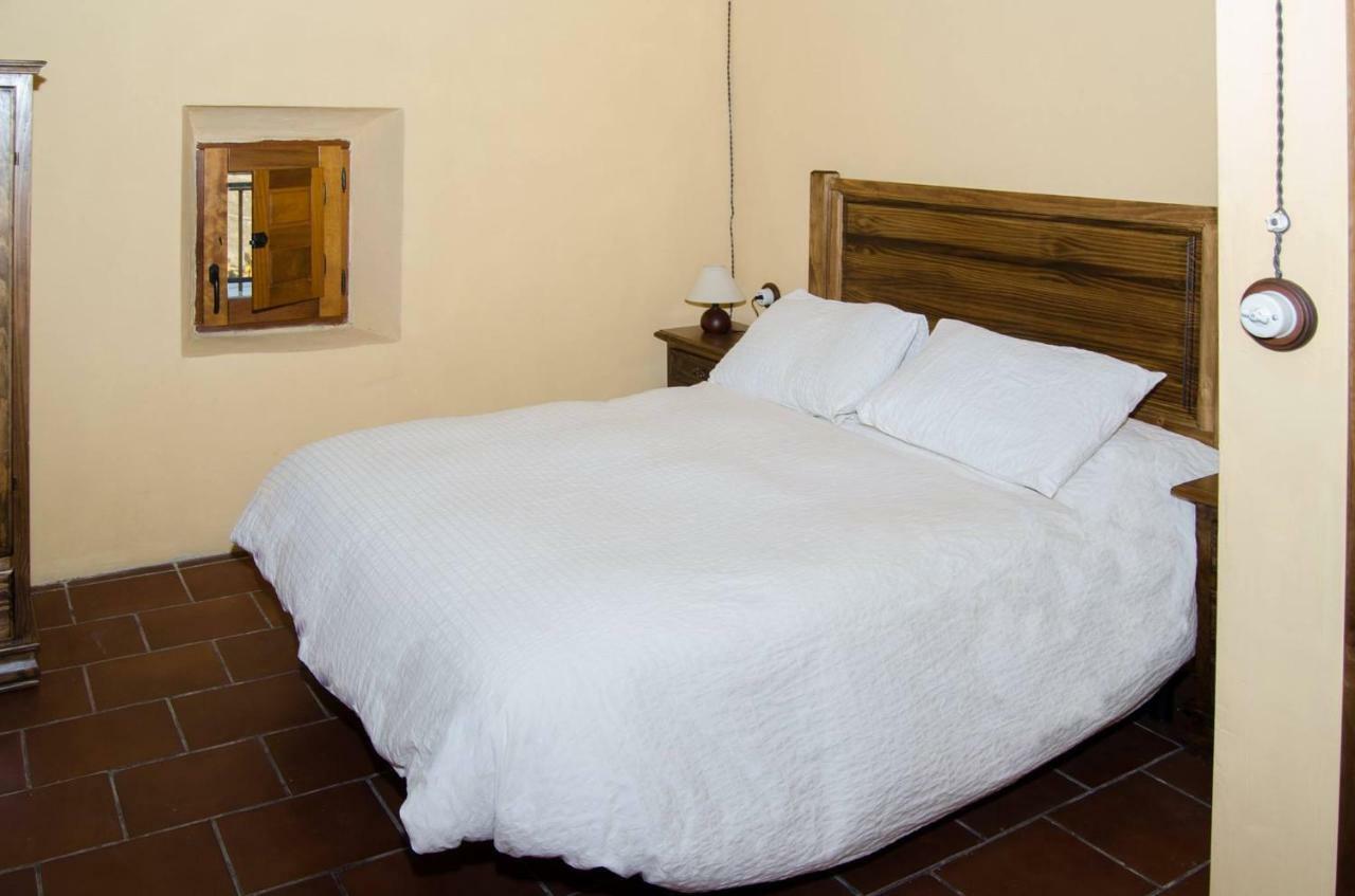 Casas Rurales Santa Ana De La Sierra Exteriör bild